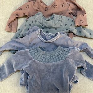 Lot 4 layette baby boy onesies 6m and 9 m